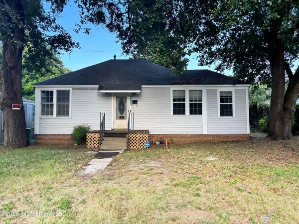 187 Keesler Circle, Biloxi, MS 39530
