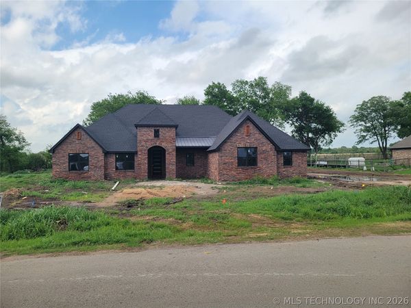 5225 E Norwood Street , Claremore, OK 74019