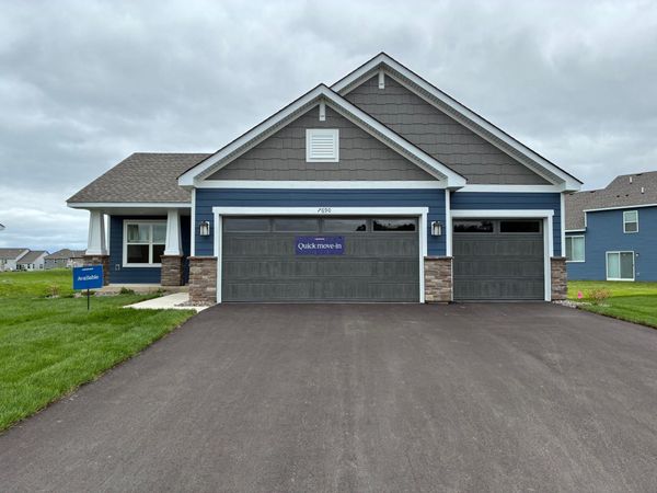 7690 109th Street S, Cottage Grove, MN 55016