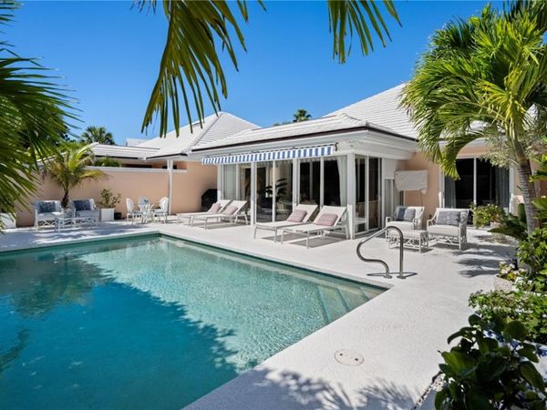 1275 W Southwinds Boulevard, Unit 1275, Vero Beach, FL 32963