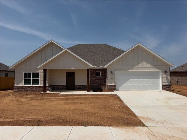 143 N Panther Avenue , Farmington, AR 72730