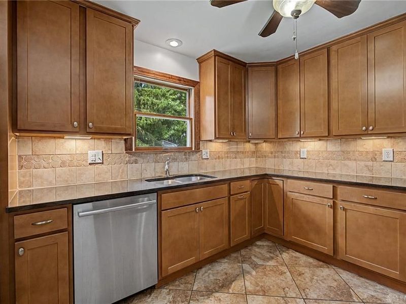 7005 Park Vista Road, Englewood, OH 45322 Photo 14