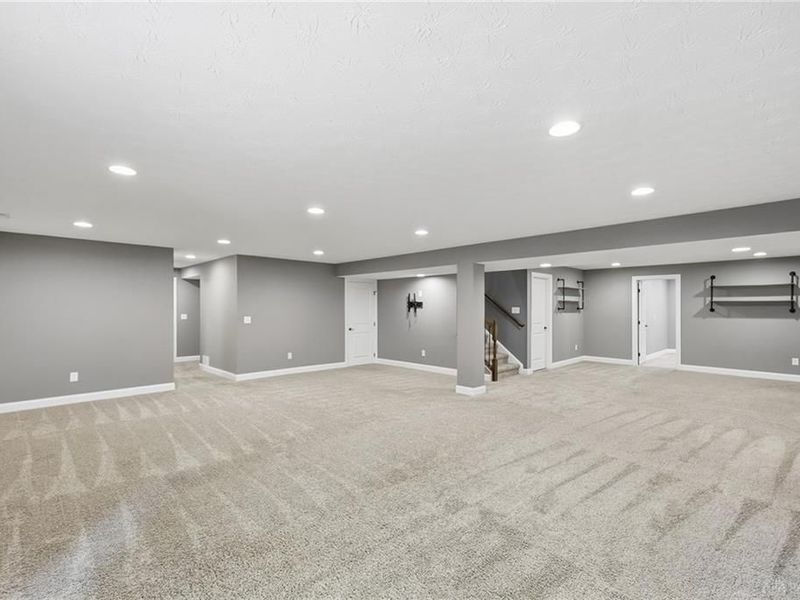 8957 Bordeaux Way, Washington Township, OH 45458 Photo 33