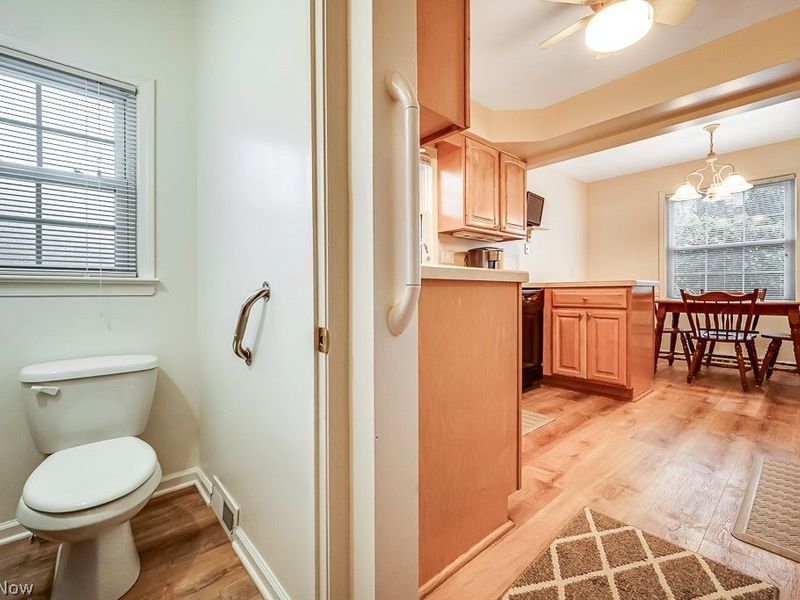2695 Gibson Drive, Rocky River, OH 44116 Photo 8