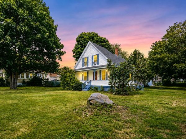 429 Elm Street, Laconia, NH 03246