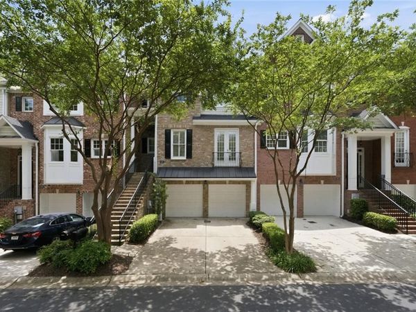 5806 Riverstone Circle , Unit 10, Atlanta, GA 30339
