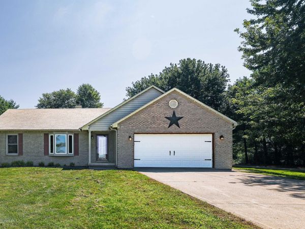 15025 S 376 W , Kentland, IN 47951