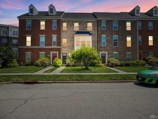 9550 Cobblestone Walk, West Chester, OH 45069
