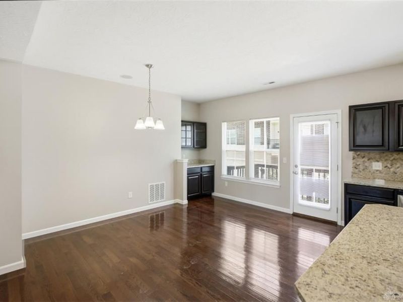 9550 Cobblestone Walk, West Chester, OH 45069 Photo 16
