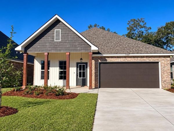 13027 Ducks Landing St, Gonzales, LA 70737