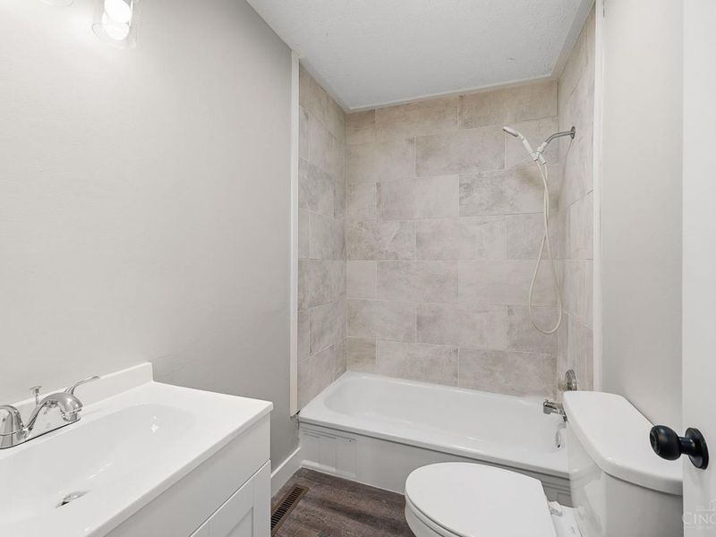 708 Granada Avenue, Middletown, OH 45044 Photo 13