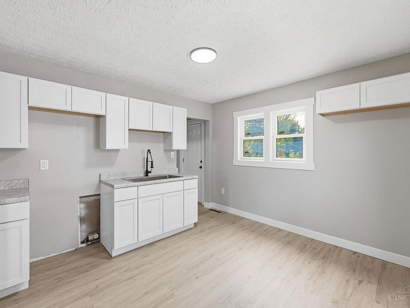 708 Granada Avenue, Middletown, OH 45044 Photo 7