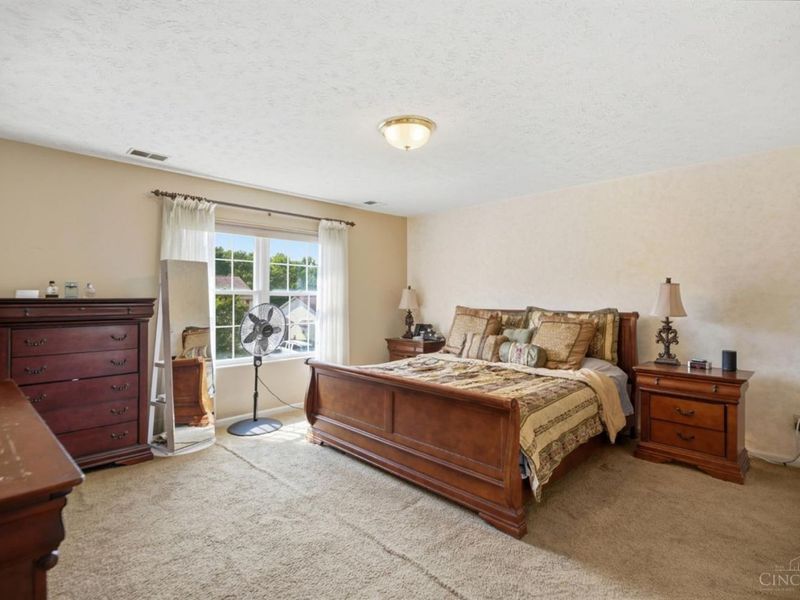5790 Willowcove Drive, Cincinnati, OH 45239 Photo 15