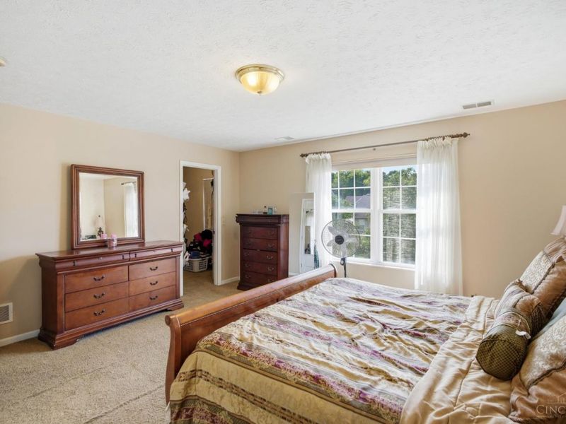 5790 Willowcove Drive, Cincinnati, OH 45239 Photo 16