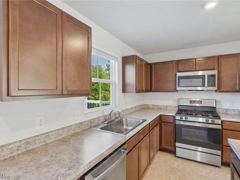 248 Captain Trail , Seville, OH 44273 Photo 9
