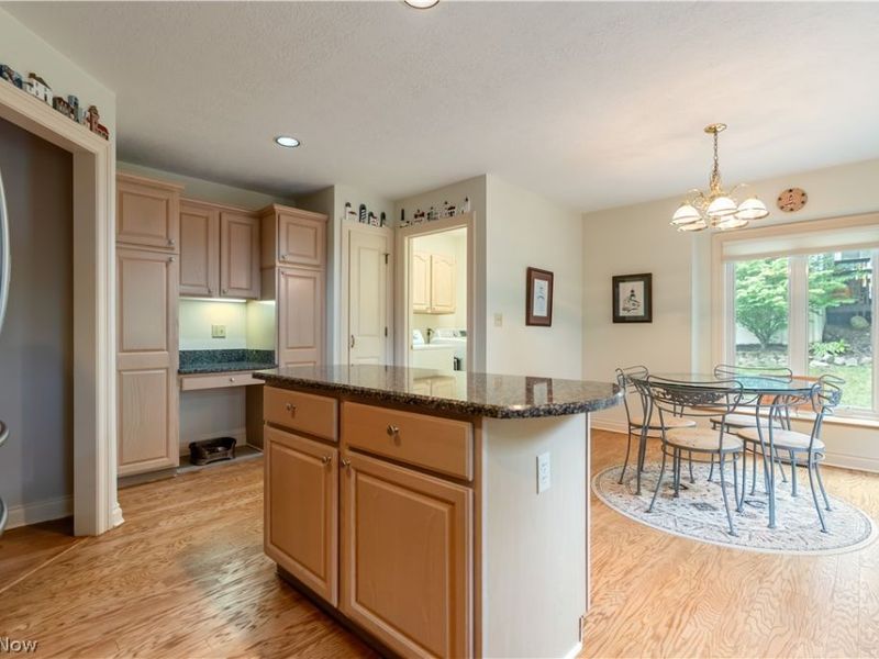 615 Highwood Drive , Cuyahoga Falls, OH 44223 Photo 15