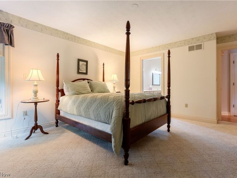615 Highwood Drive , Cuyahoga Falls, OH 44223 Photo 24