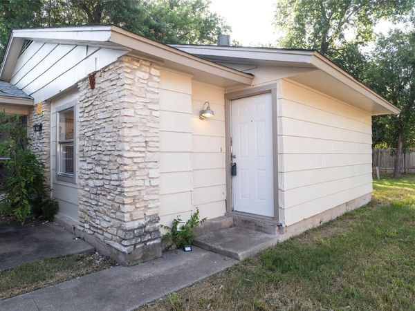 1407 Click CV, Unit B, Austin, TX 78758