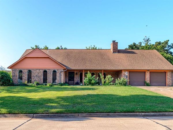 4823 W Woodland Drive, Stillwater, OK 74074