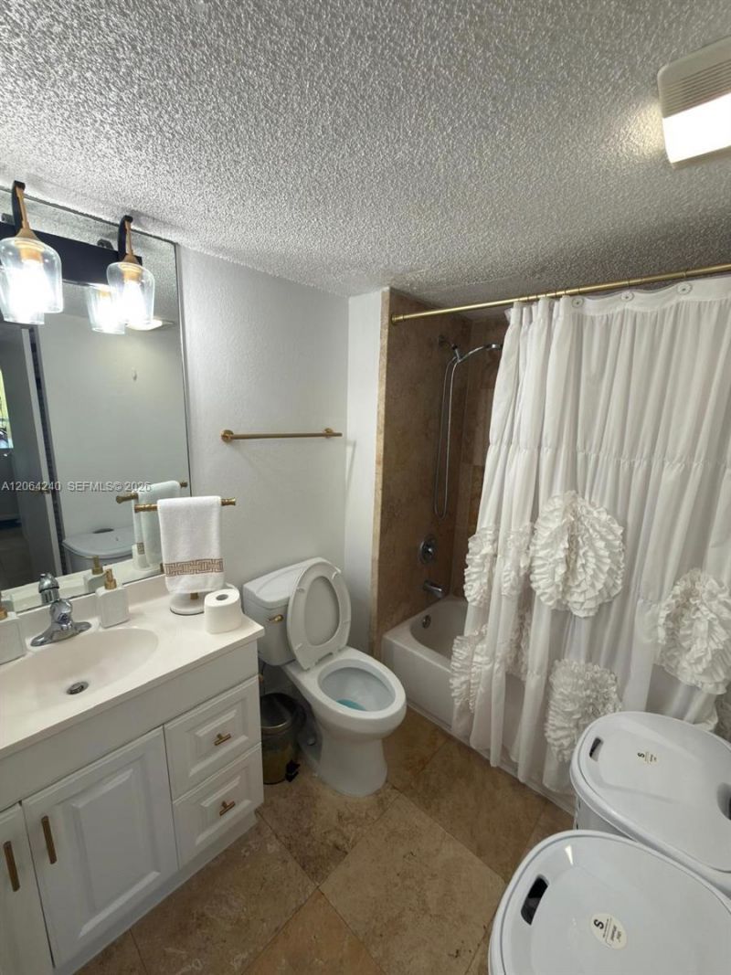 2160 SW 16th Ave, Unit 320, Miami, FL 33145 Photo
