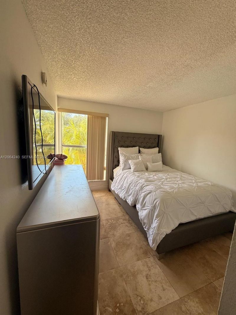 2160 SW 16th Ave, Unit 320, Miami, FL 33145 Photo