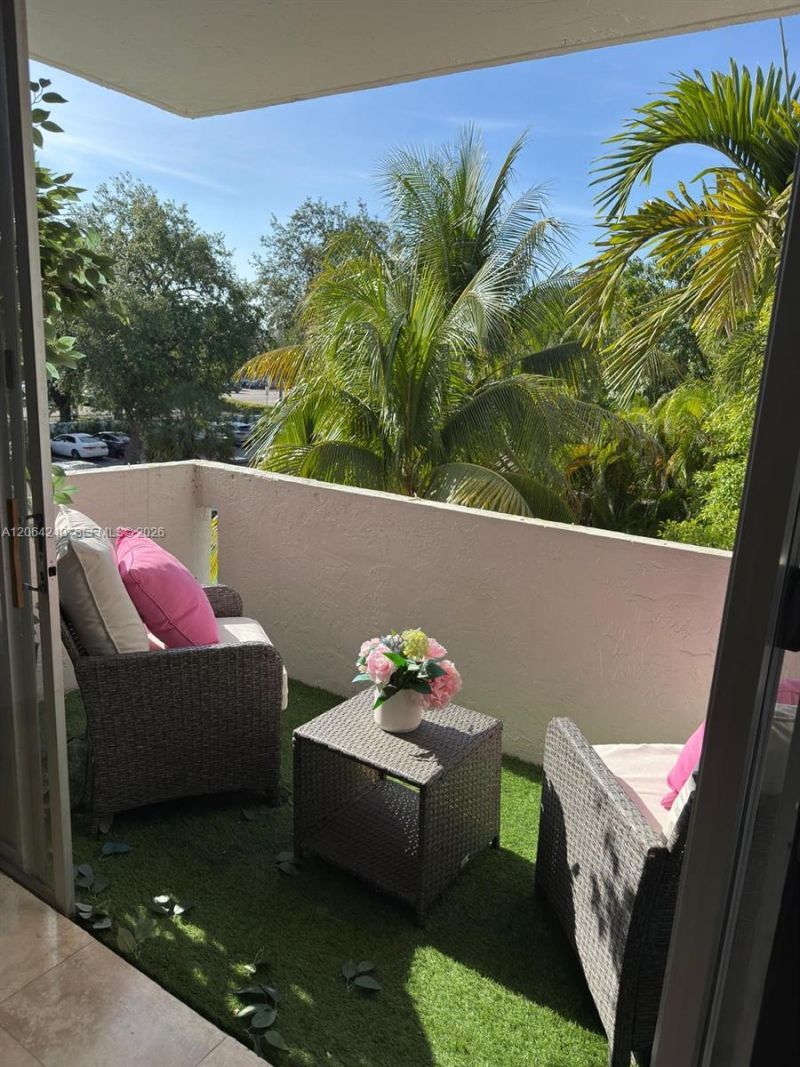 2160 SW 16th Ave, Unit 320, Miami, FL 33145 Photo