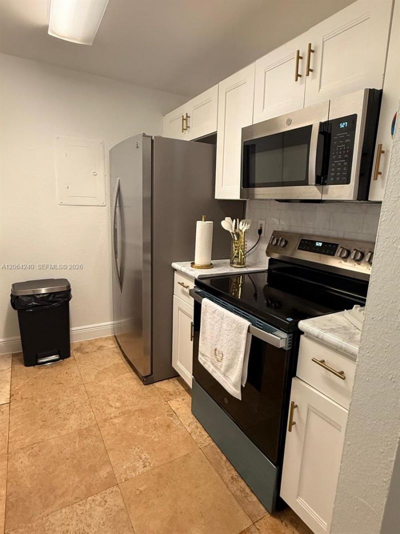 2160 SW 16th Ave, Unit 320, Miami, FL 33145 Photo