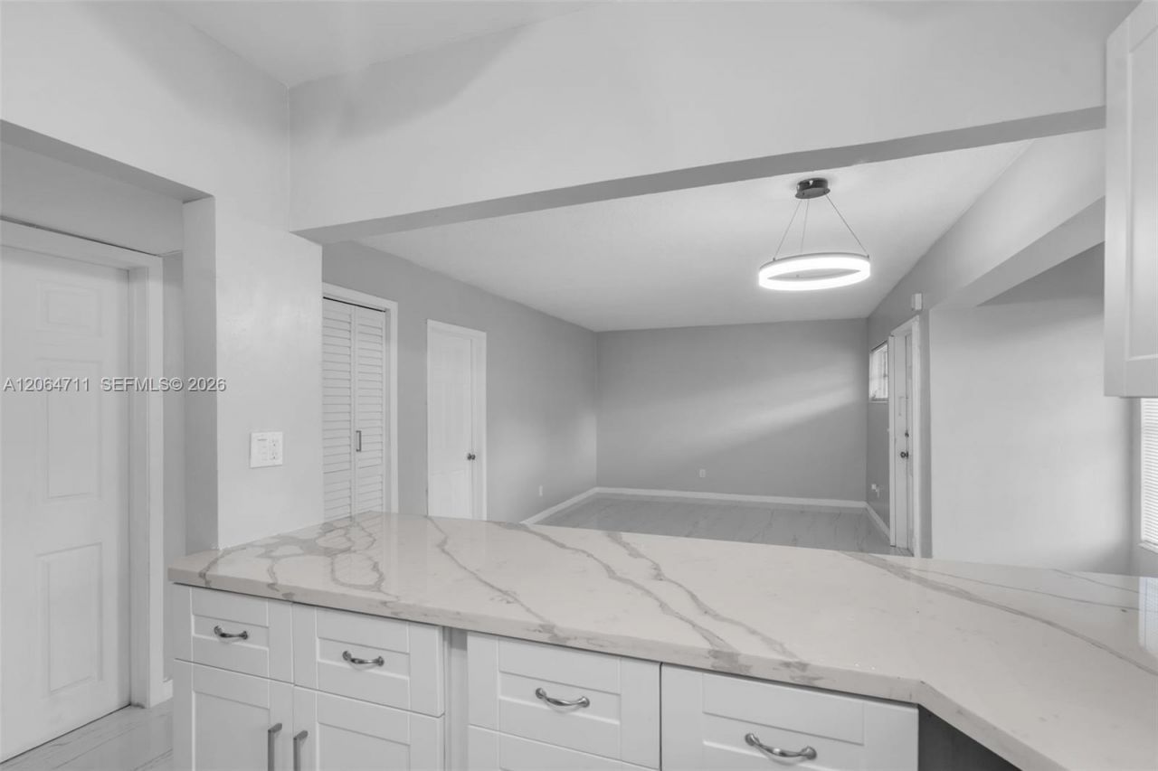 3000 NW 43rd Ter , Unit 106, Lauderdale Lakes, FL 33313 Photo