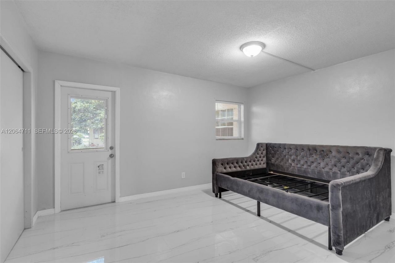 3000 NW 43rd Ter , Unit 106, Lauderdale Lakes, FL 33313 Photo