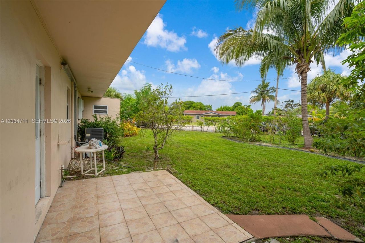 3000 NW 43rd Ter , Unit 106, Lauderdale Lakes, FL 33313 Photo
