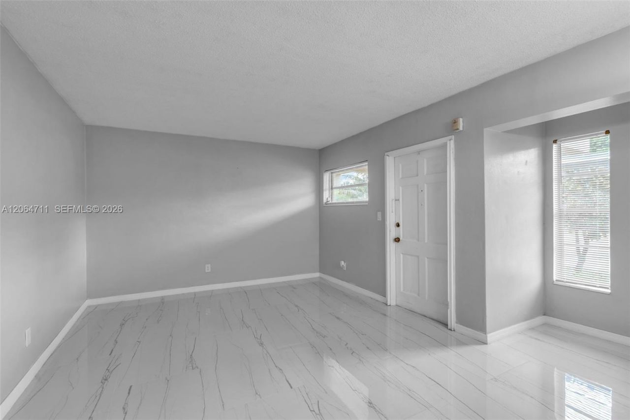 3000 NW 43rd Ter , Unit 106, Lauderdale Lakes, FL 33313 Photo