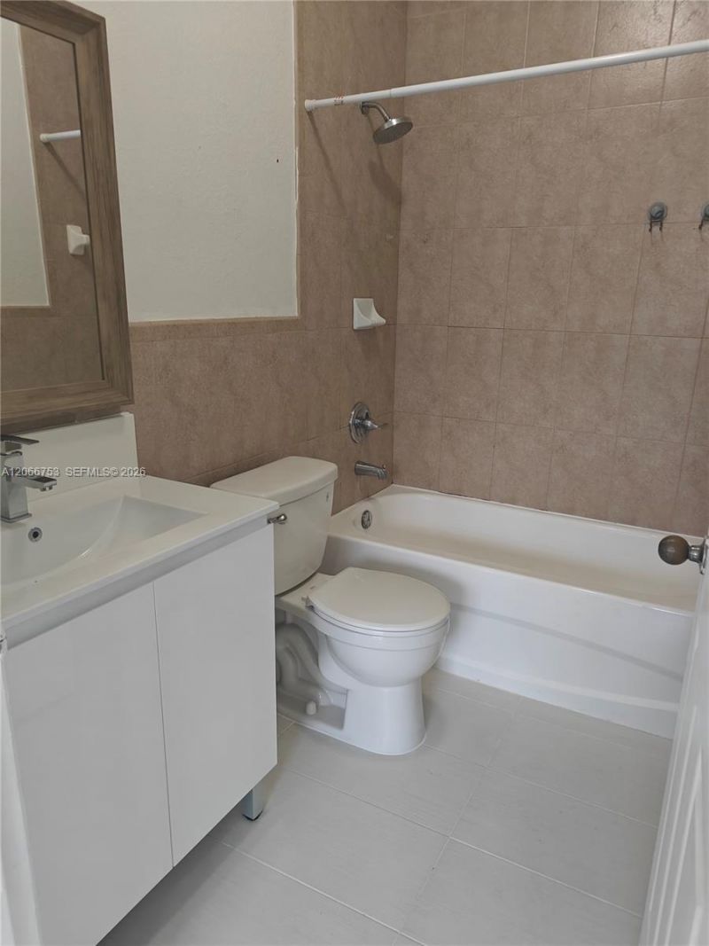 Please Call For Address, Unit 202, Hialeah, FL 33010 Photo