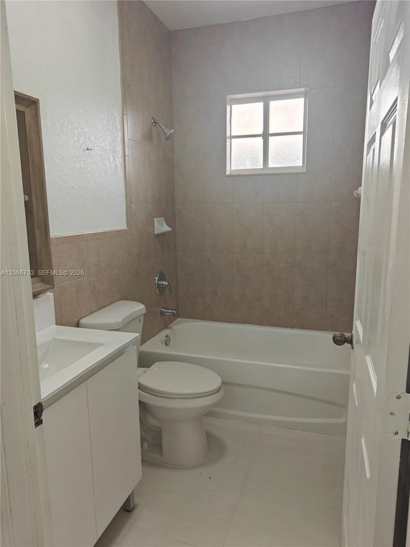 Please Call For Address, Unit 202, Hialeah, FL 33010 Photo