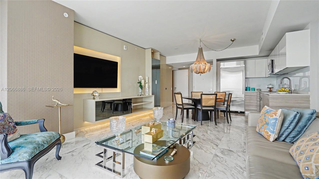 1300 Brickell Bay Dr, Unit 3102, Miami, FL 33131 Photo