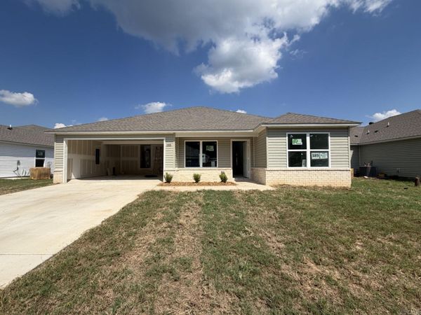 1553 Meadows Drive, Benton, AR 72019