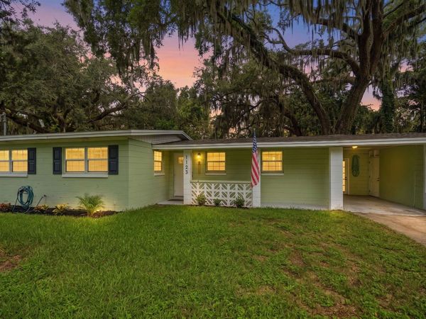 1123 N Sebago Ave, Jacksonville, FL 32233