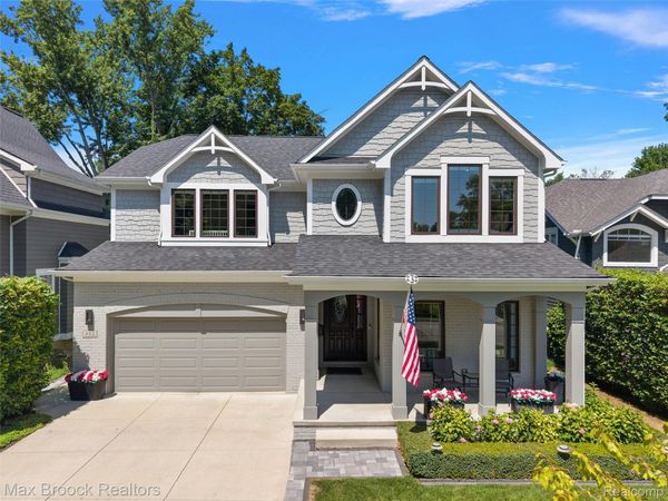 612 7th Street , Rochester, Mi 48307