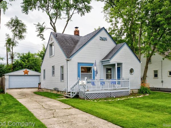 1355 Harvard Road , Berkley, Mi 48072