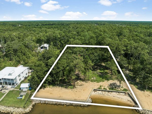 4440 W County Hwy 83A, Freeport, FL 32439