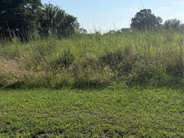 45 N Eagle Lane, Mound City, KS 66056