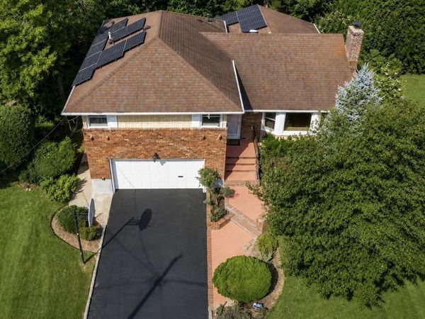 902 Preston Road, East Meadow, NY 11554