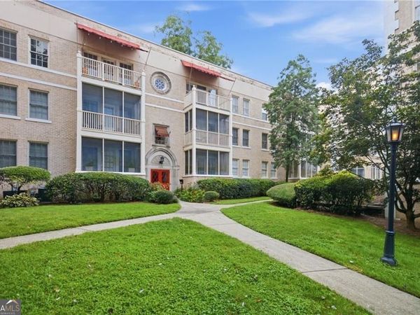 2222 Peachtree Road NW, Unit B5, Atlanta, GA 30309