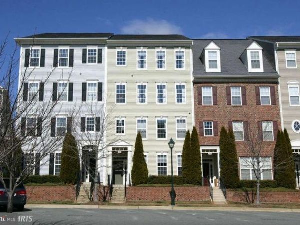 152 MILL GREEN AVENUE , Unit 200, GAITHERSBURG, MD 20878