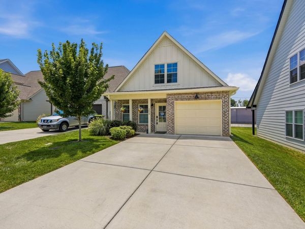204 Emmett Dr , White House, TN 37188