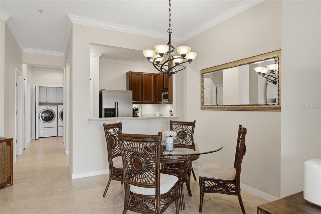 3582 Parkridge Circle, Unit 29-106, Sarasota, FL 34243 Photo