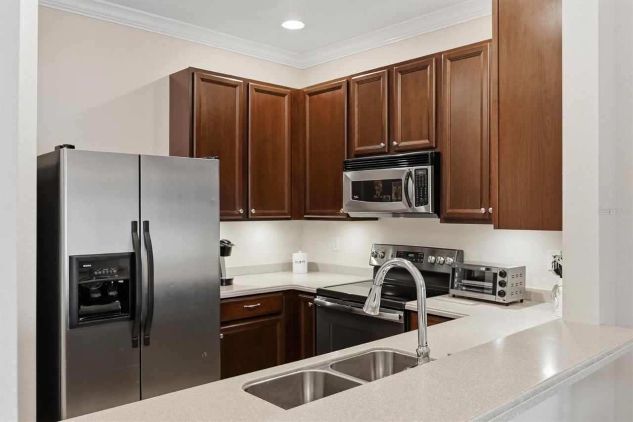 3582 Parkridge Circle, Unit 29-106, Sarasota, FL 34243 Photo