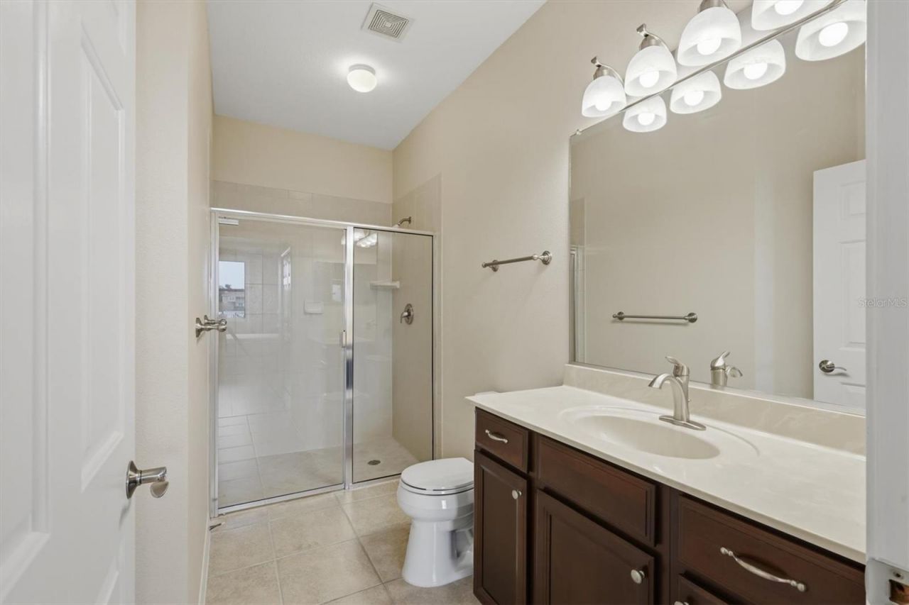 3582 Parkridge Circle, Unit 29-106, Sarasota, FL 34243 Photo