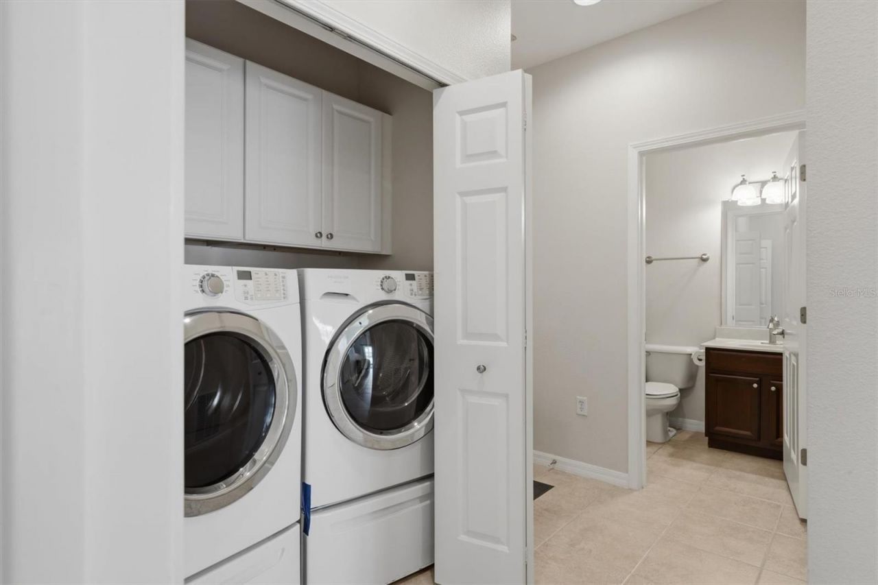 3582 Parkridge Circle, Unit 29-106, Sarasota, FL 34243 Photo