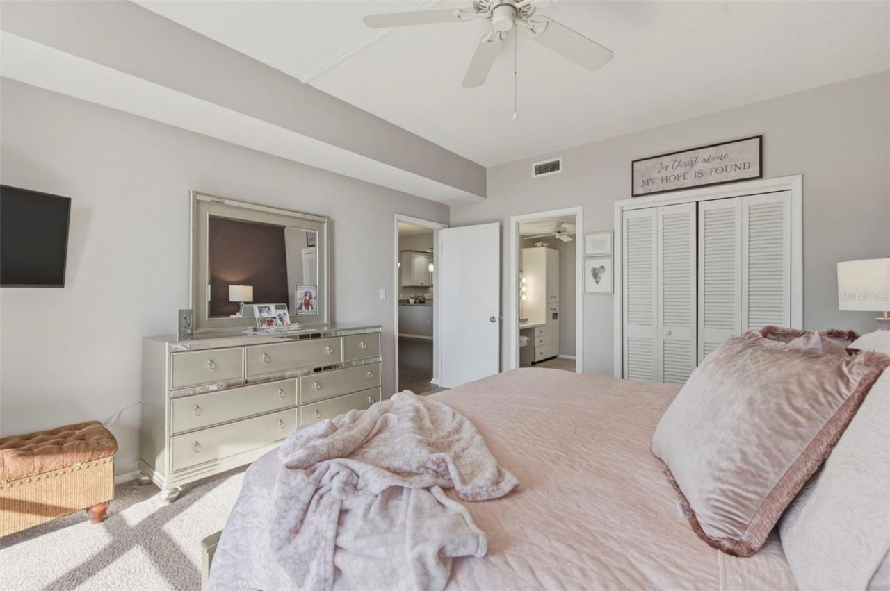 1 Beach Drive Se, Unit 1109, Saint Petersburg, FL 33701 Photo