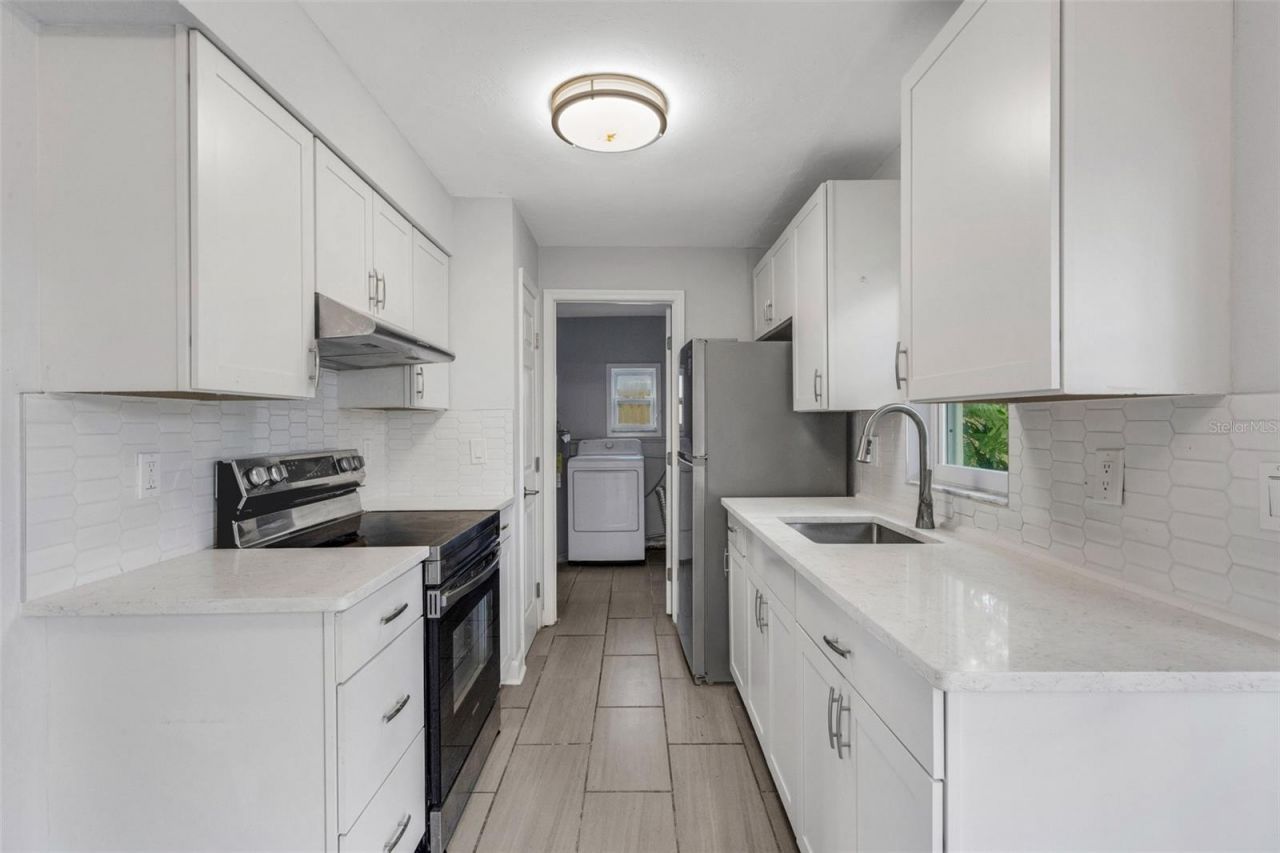 2522 Stratford Drive, Sarasota, FL 34232 Photo